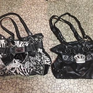 2 purses